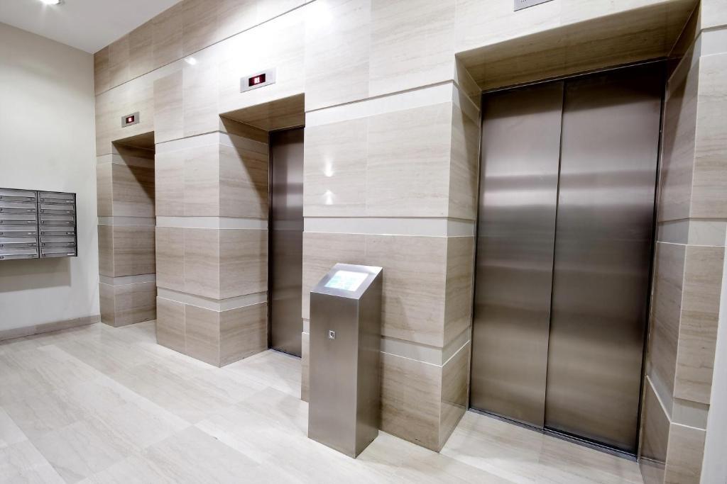Staybridge Mini-Hotel In Most City Panoramic River View Dnepropetrovsk Exterior foto