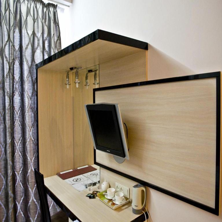 Staybridge Mini-Hotel In Most City Panoramic River View Dnepropetrovsk Quarto foto