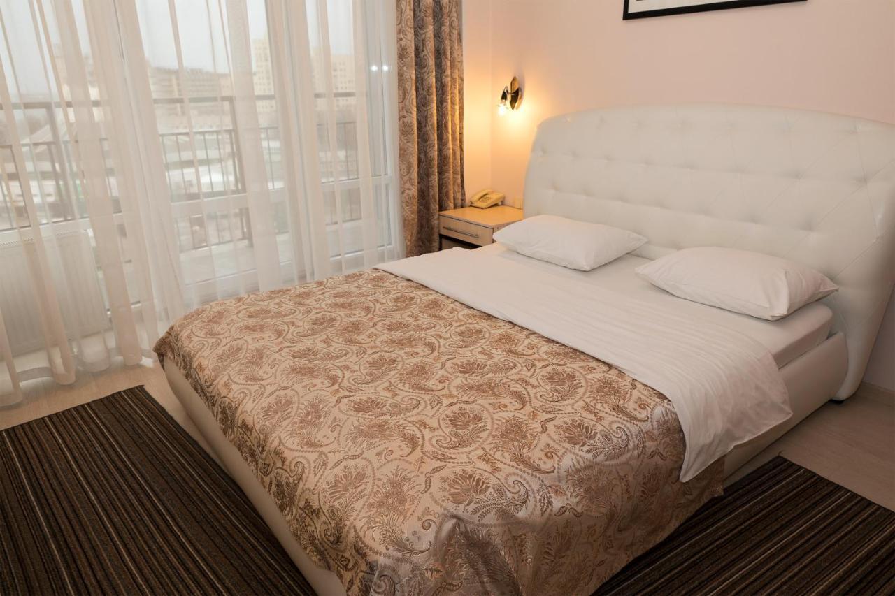 Staybridge Mini-Hotel In Most City Panoramic River View Dnepropetrovsk Exterior foto