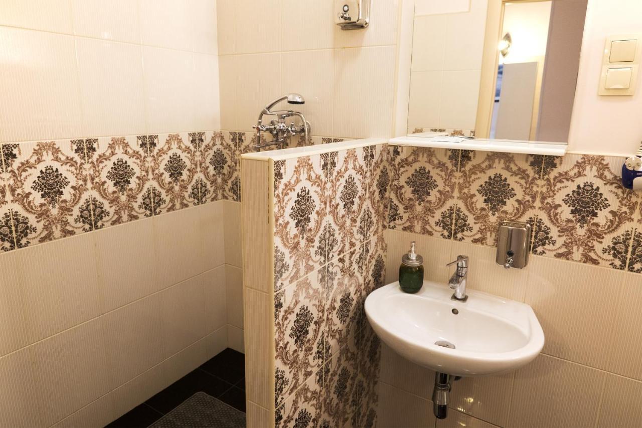 Staybridge Mini-Hotel In Most City Panoramic River View Dnepropetrovsk Exterior foto